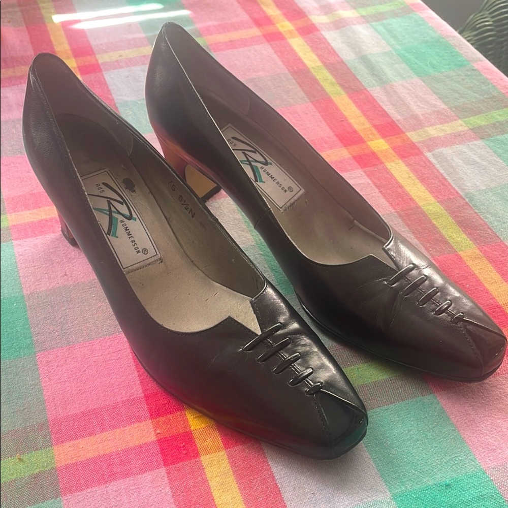 Ros Hommerson Classic Black Leather Heels with Patent detailing sz 8.5 NARROW